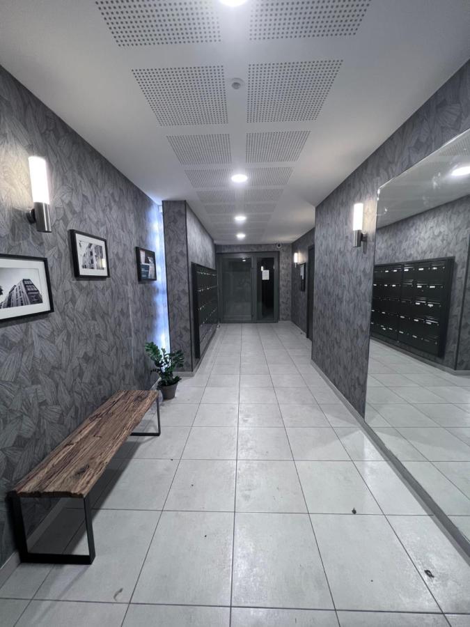 Chambre Privee Dans Un Appartement A 37 Min De Champs Elysees Sartrouville Zewnętrze zdjęcie